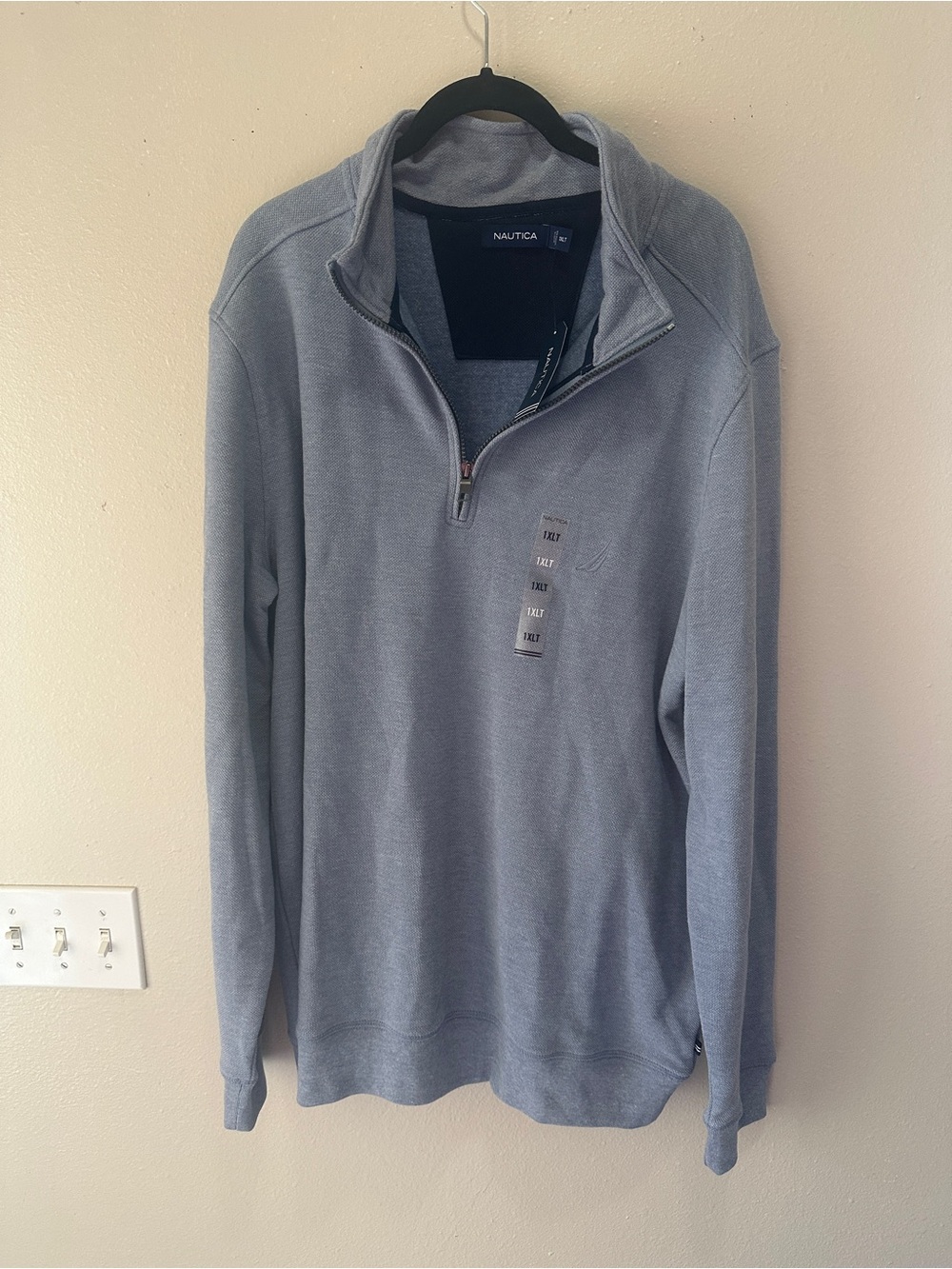Nautica Men's Light Grey Half-Zip Pullover Sweater